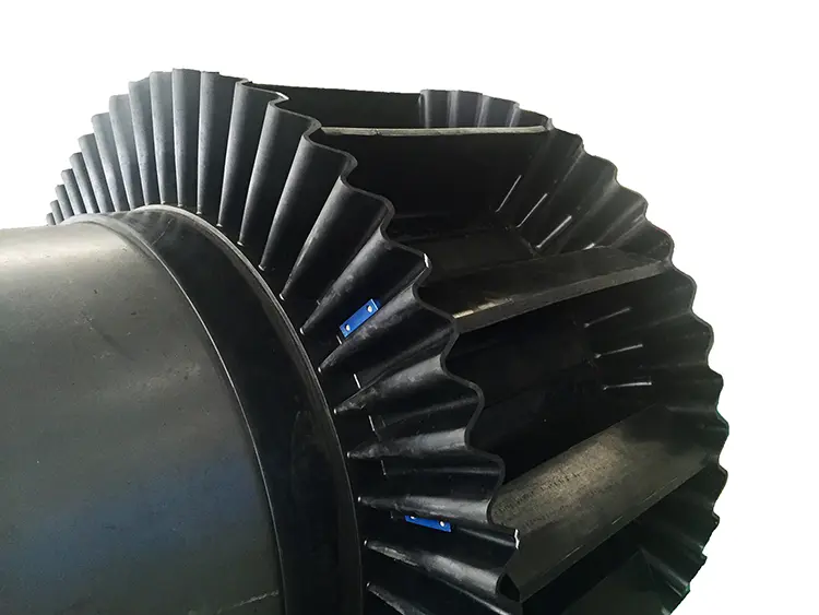 Cleated Conveyor Belt